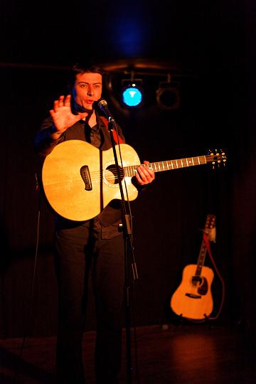 IMG_0084_raw.jpg
