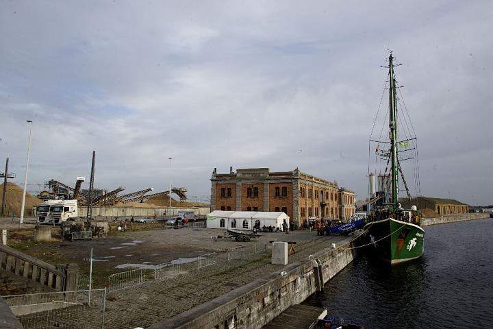 VI7M8473_raw.jpg