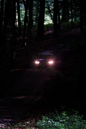 NV4Z4266_raw.jpg