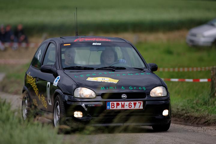 NV4Z4678_raw.jpg
