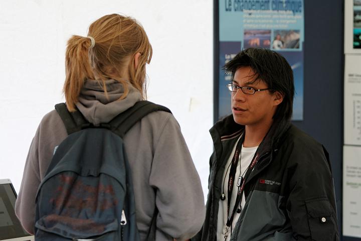 NV4Z8665_raw.jpg